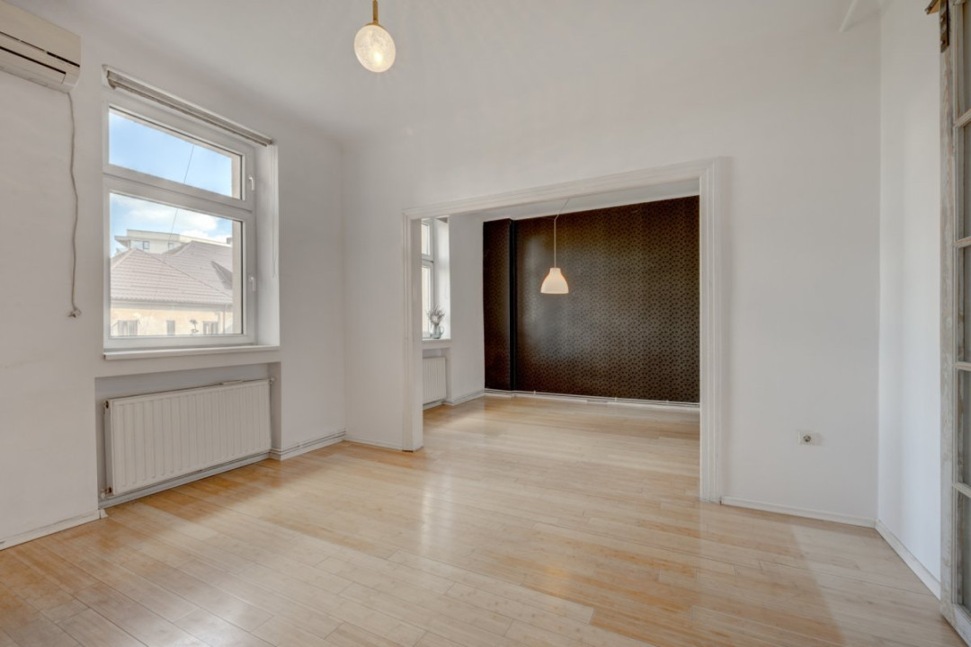 Strada Icoanei - Eminescu, apartament de 3 camere, etaj 1