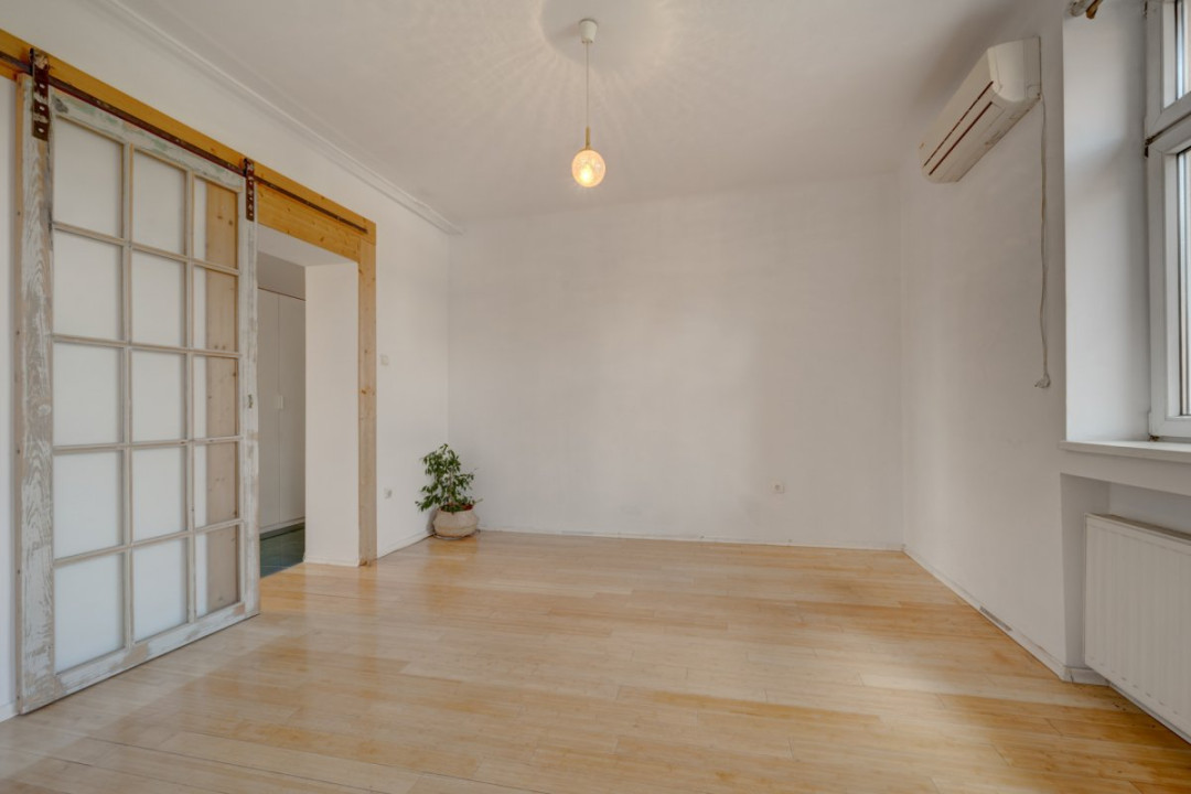 Strada Icoanei - Eminescu, apartament de 3 camere, etaj 1