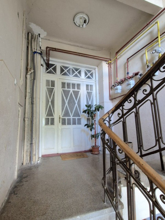 Strada Icoanei - Eminescu, apartament de 3 camere, etaj 1