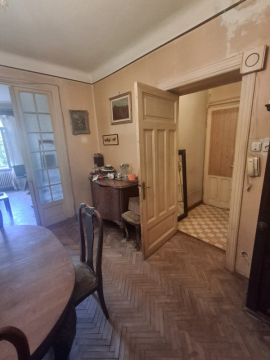 Zona Iancului ,4 sau 5 cam, str Caminului Gara de Est Zona verde