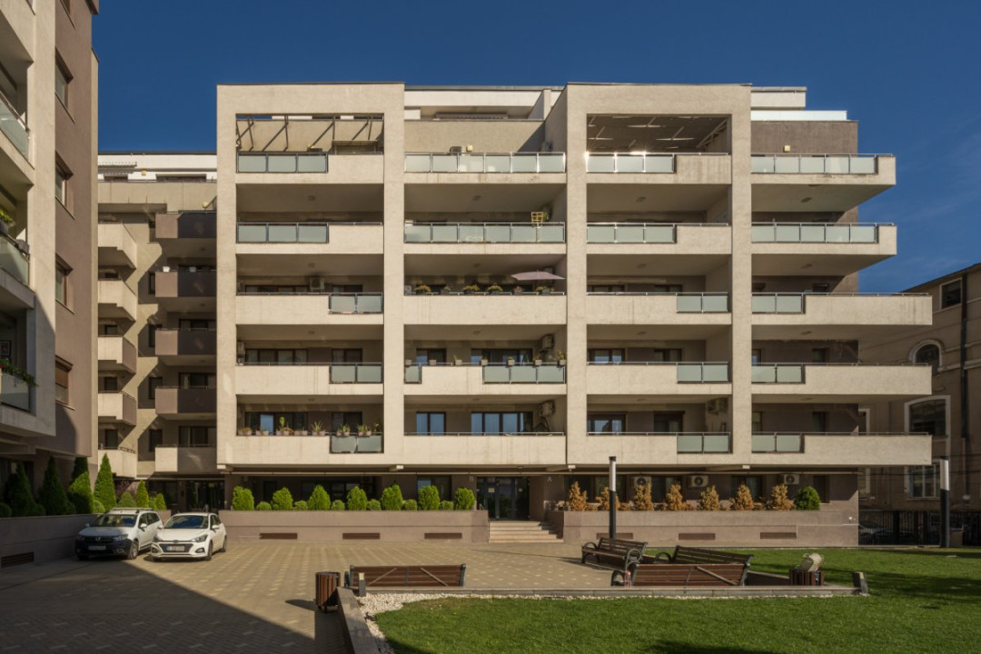 SOHO UNIRII | 2 CAMERE | 141 MP TOTALI | TERASĂ + GRĂDINĂ