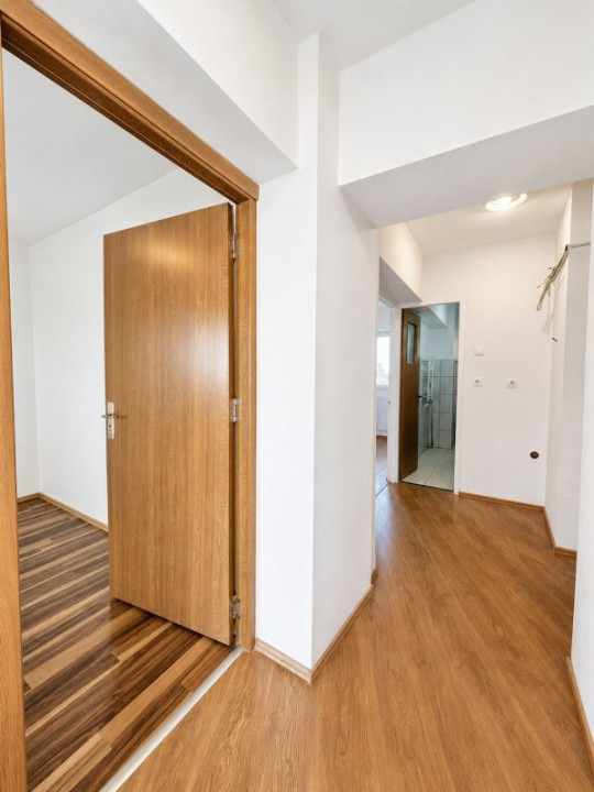 4 camere spațioase 97.5mp | Bloc 2000, etaj 5, 13 Septembrie