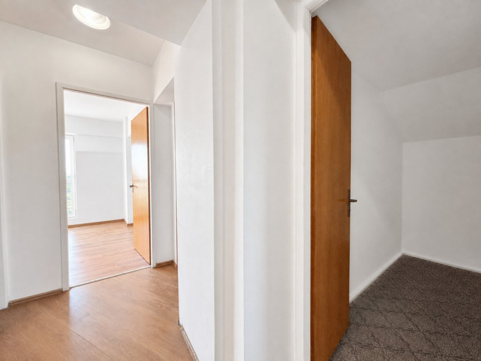 4 camere spațioase 97.5mp | Bloc 2000, etaj 5, 13 Septembrie
