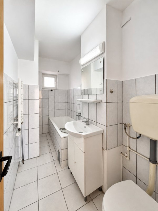 4 camere spațioase 97.5mp | Bloc 2000, etaj 5, 13 Septembrie