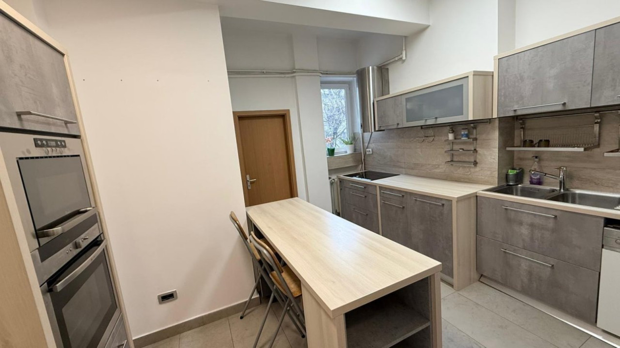  Ap. 5 camere 162 mpc. / 140 mp utili + terasă 12 mp., Izvor- Natiunile Unite