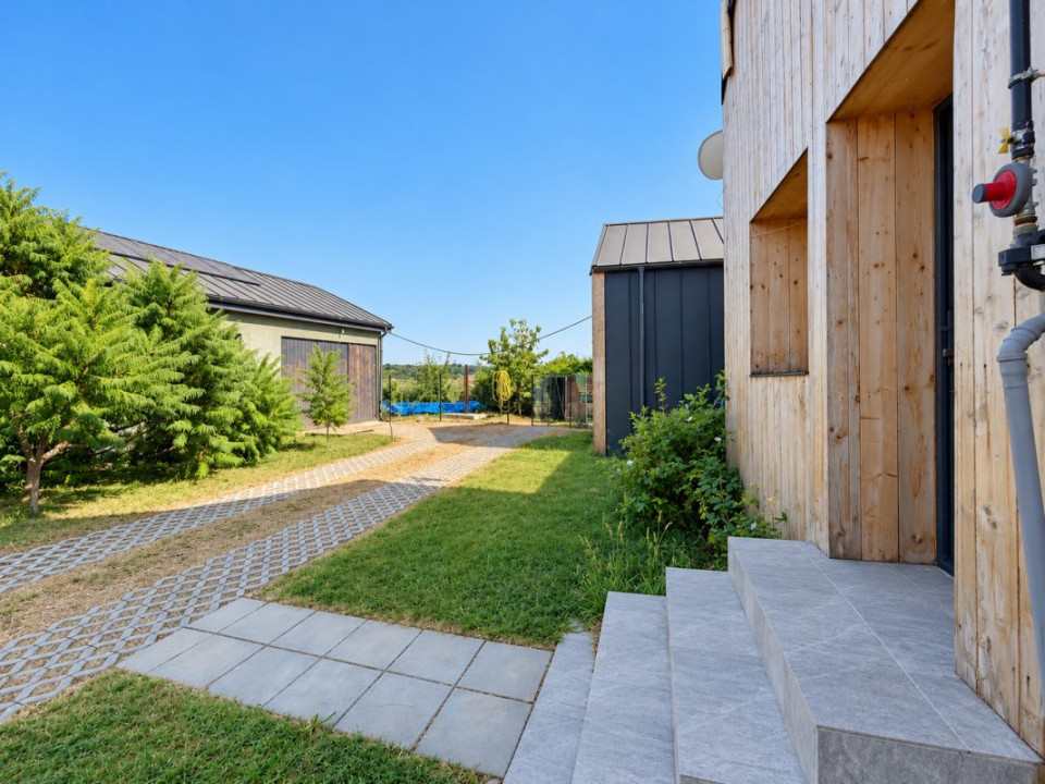 Acasa in natura | Vila contemporana cu autonomie si confort perfect