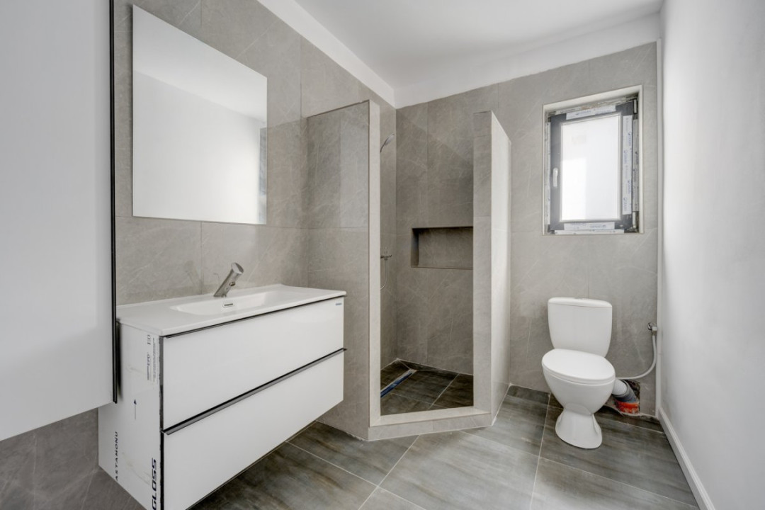 DOMNESTI - INTRAREA FOISORULUI, VILA 245 MP TOTAL, LOT 357 MP!