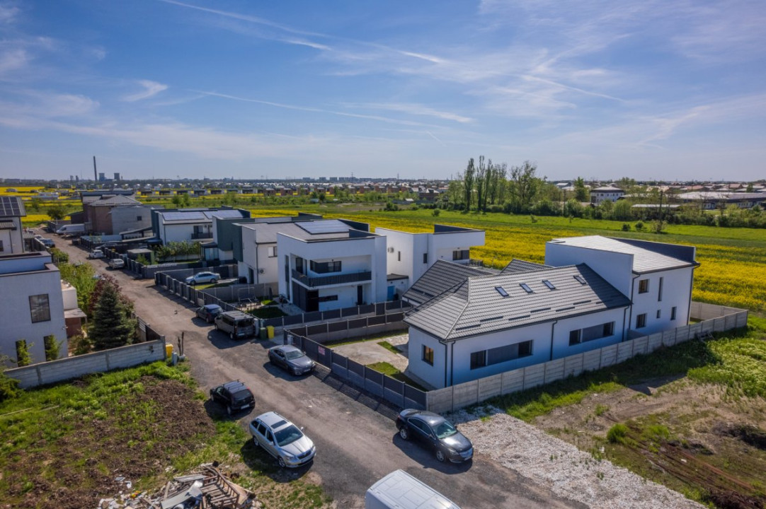 DOMNESTI - INTRAREA FOISORULUI, VILA 245 MP TOTAL, LOT 357 MP!