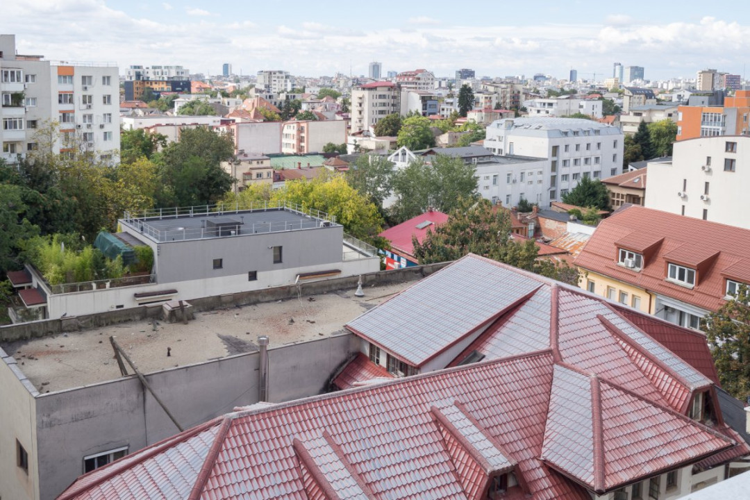 Calea Mosilor, Metrou Obor, renovat total, liber, bloc reabilitat