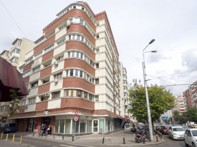 Calea Mosilor, Metrou Obor, renovat total, liber, bloc reabilitat
