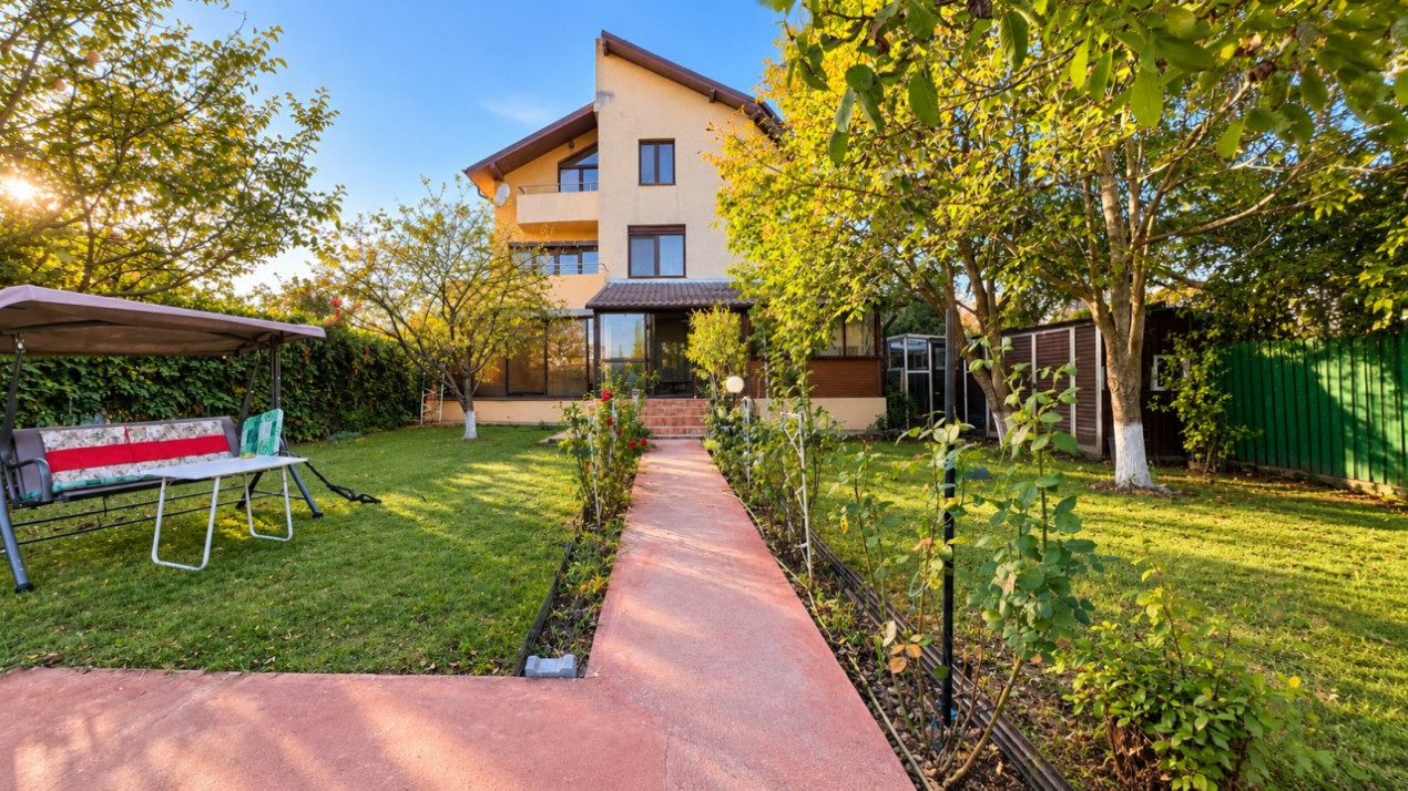 Vilă individuală Snagov | 377 mp utili | 6 dormitoare | Garaj 2 mașini