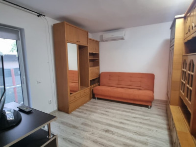 Garsoniera de vanzare cu curte si parcare | Popești-Leordeni