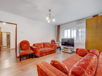 Apartament 2 camere | 1979 | Balcon spatios | Str. Baia Mare 2