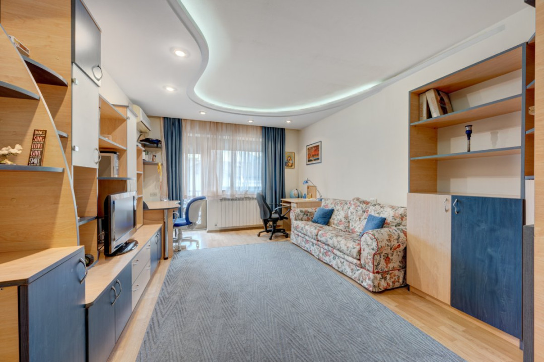Casă individuală | Parcări | Grădină | Saună | Str. Căpitan Octav Cocărăscu