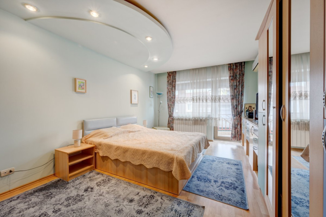 Casă individuală | Parcări | Grădină | Saună | Str. Căpitan Octav Cocărăscu