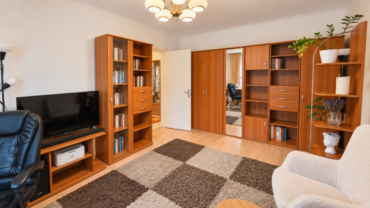 2 camere decomandate | Etaj 2/4 | 7min Metrou Piata Sudului, Sun Plaza
