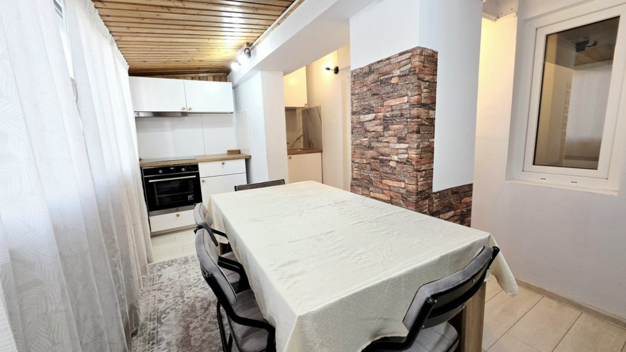 Eleganta urbana la Piata Unirii. O adresa, doua experiente de locuire