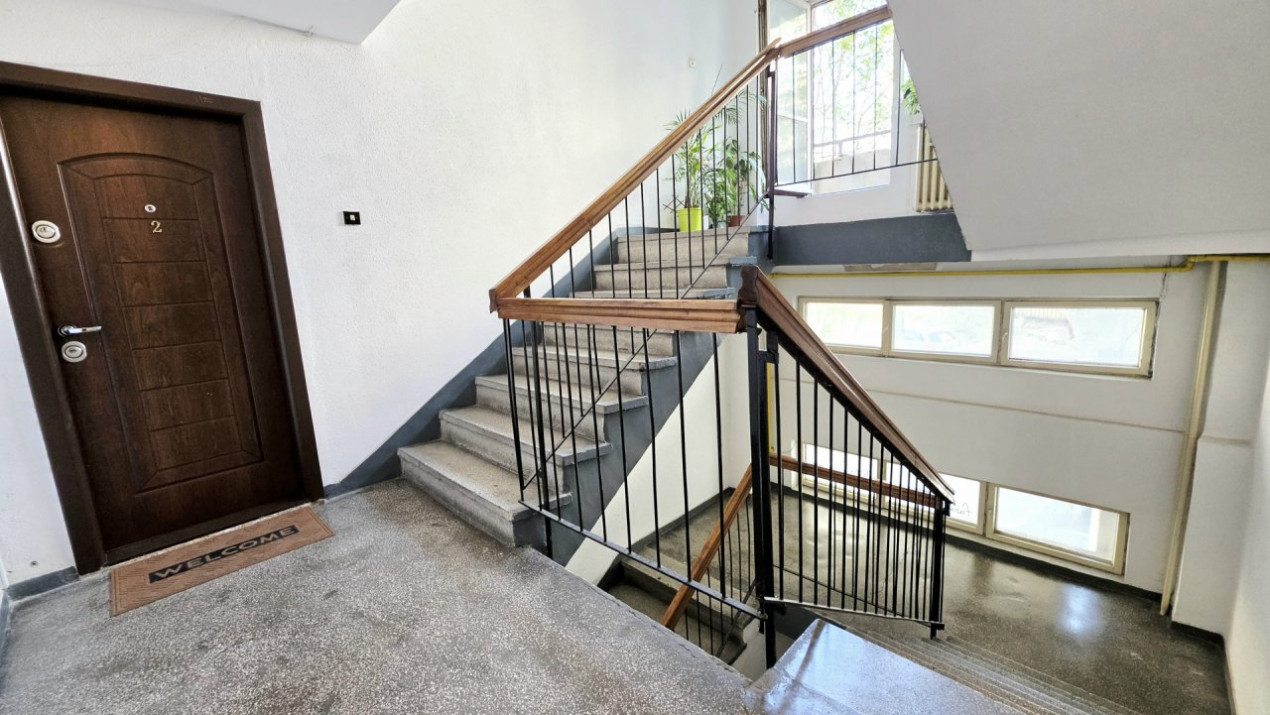 Eleganta urbana la Piata Unirii. O adresa, doua experiente de locuire