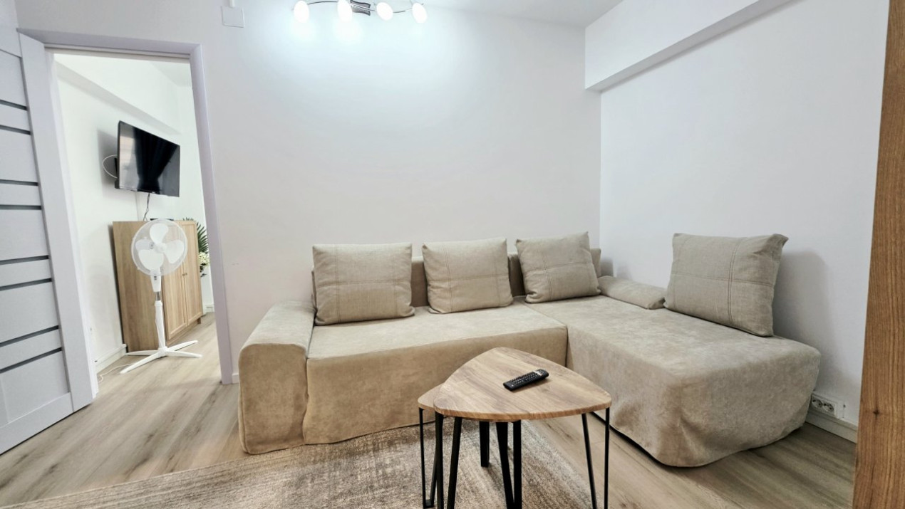 Eleganta urbana la Piata Unirii. O adresa, doua experiente de locuire