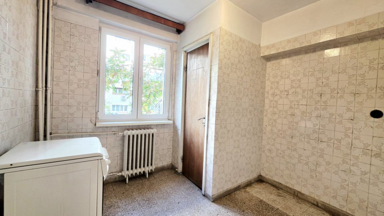 Ion Mihalache 38. 3 camere decomandat. La doi pasi de piata Victoriei