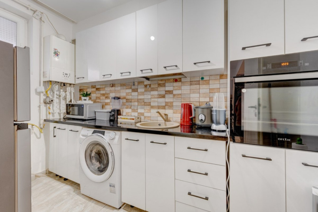 Militari  Residence - Weinner Palada - Demisol