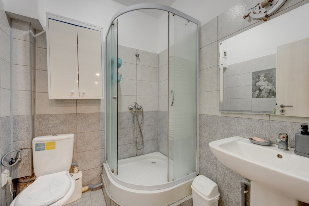 Militari  Residence - Weinner Palada - Demisol