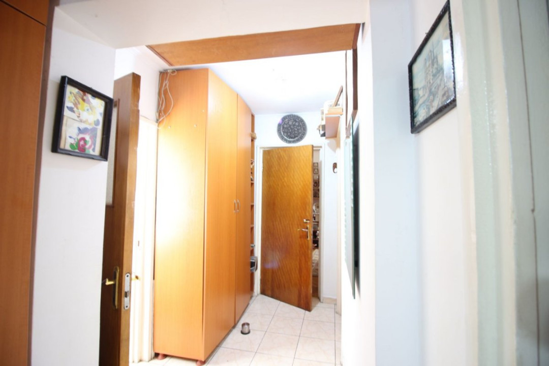 Lacul Tei- Gr. Moisil, apartament 4 camere, 97mp, bloc reabilitat, etaj 8/10