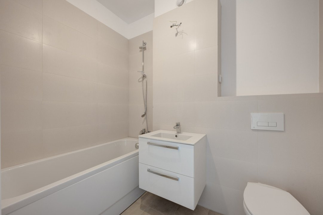 APARTAMENT CU TERASA GENEROASA, Et.1, COMPLEX PRIVAT