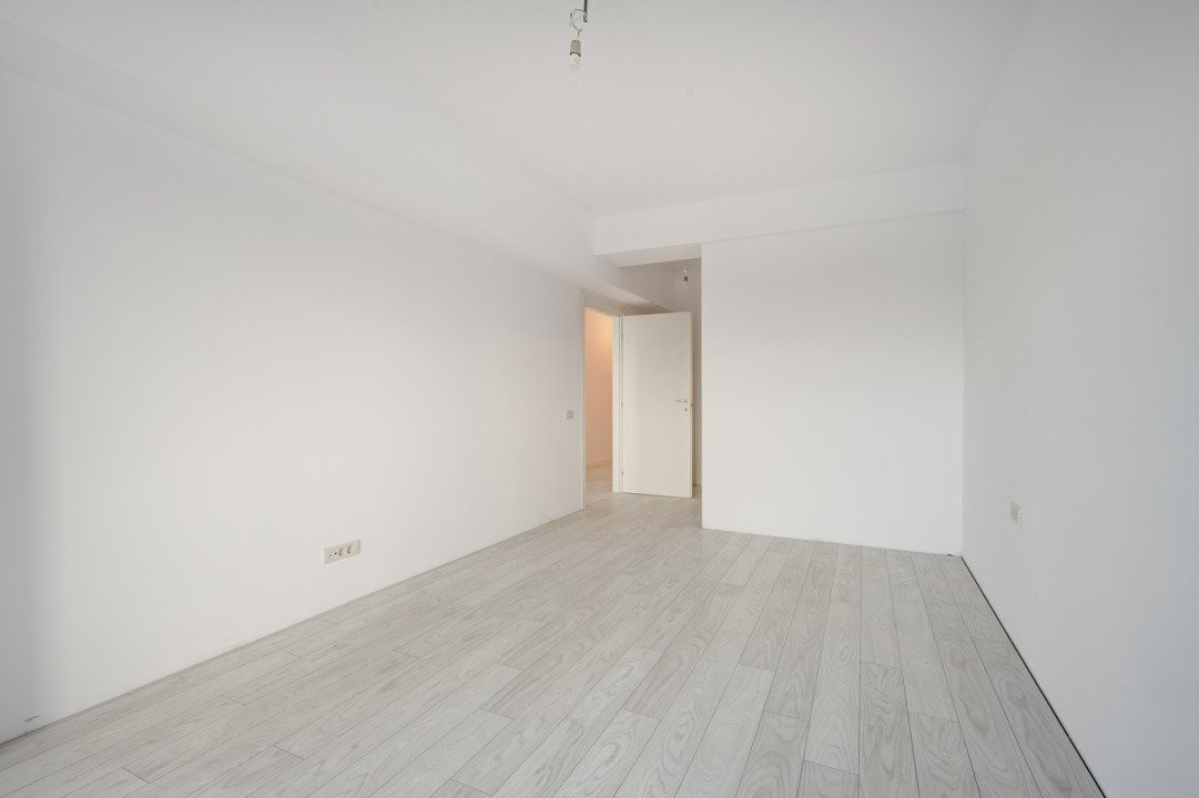 APARTAMENT CU TERASA GENEROASA, Et.1, COMPLEX PRIVAT