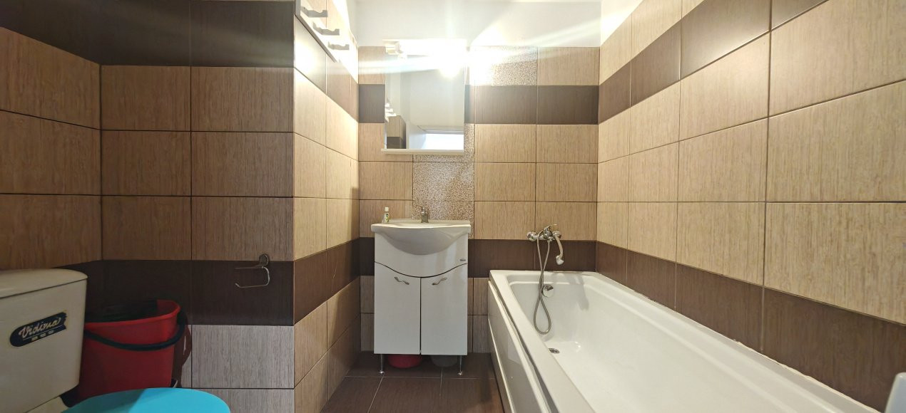 Vanzare apartament doua camere, parcare inclusa, Berceni-Oltenitei