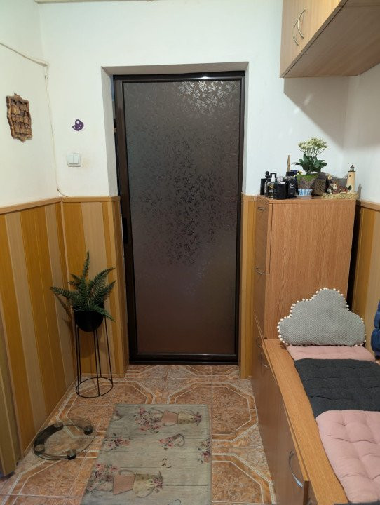 Vanzare apartament 3 camere Berceni