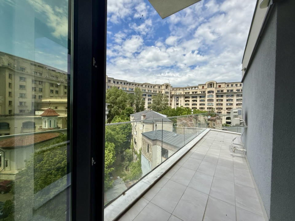 Unirii, apartament cu priveliste catre Sud-Vest, gata de mutat