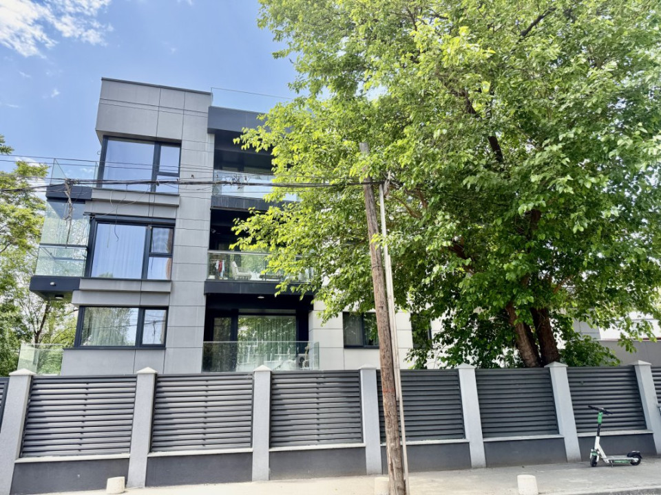 Unirii, apartament cu priveliste catre Sud-Vest, gata de mutat