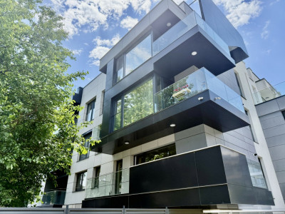 Unirii, apartament cu priveliste catre Sud-Vest, gata de mutat