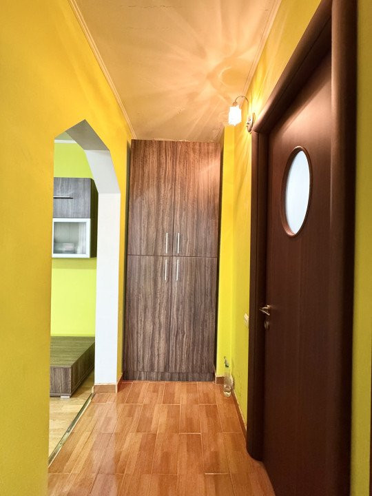 Apartament 3 Camere Soseaua Alexandriei 24, Stradal, Vedere Spate, Anvelopat