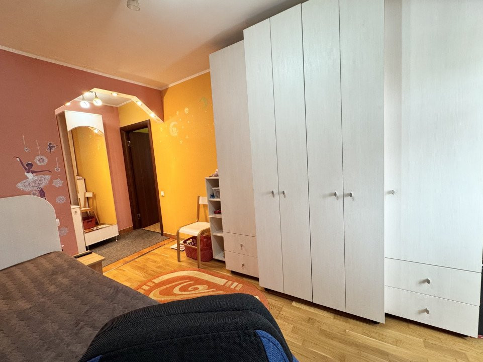 Apartament 3 Camere Soseaua Alexandriei 24, Stradal, Vedere Spate, Anvelopat