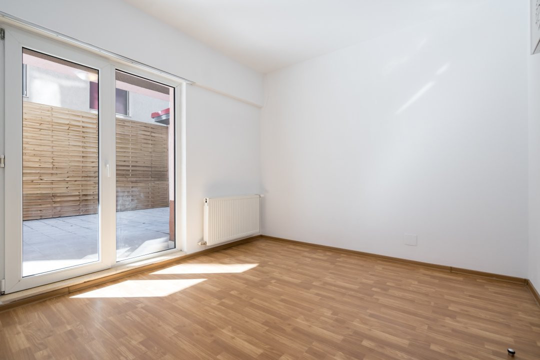  Apartament 4 Camere Crangasi Giulesti Foarte Spatios