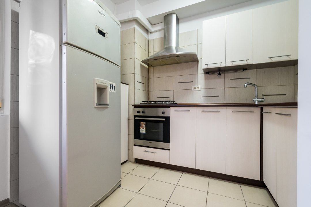  Apartament 4 Camere Crangasi Giulesti Foarte Spatios