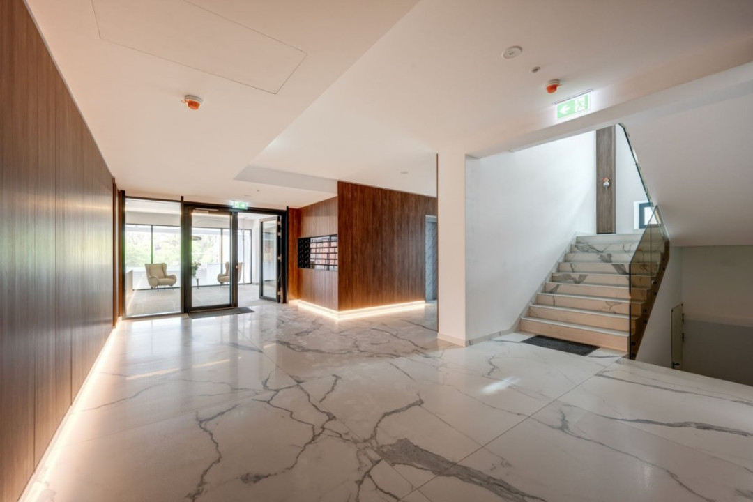 Apartament 4 camere, 182 mp, terasă 25mp, 4 băi, Pines Residence, lângă Stejarii