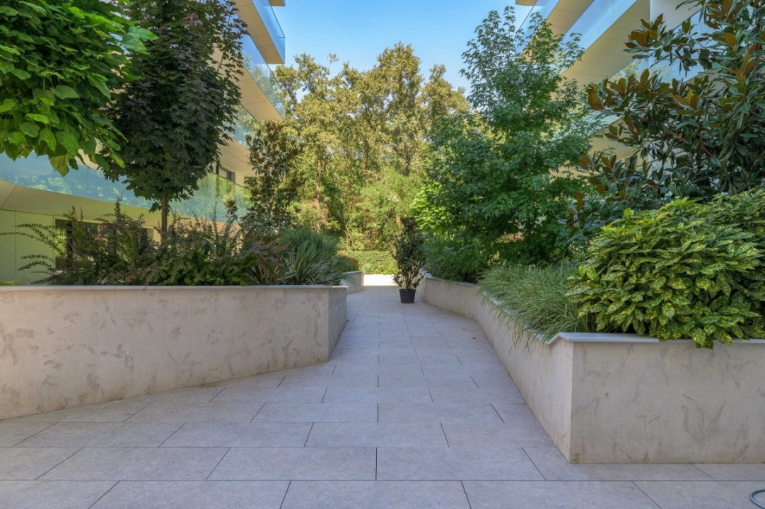 Apartament 4 camere, 182 mp, terasă 25mp, 4 băi, Pines Residence, lângă Stejarii