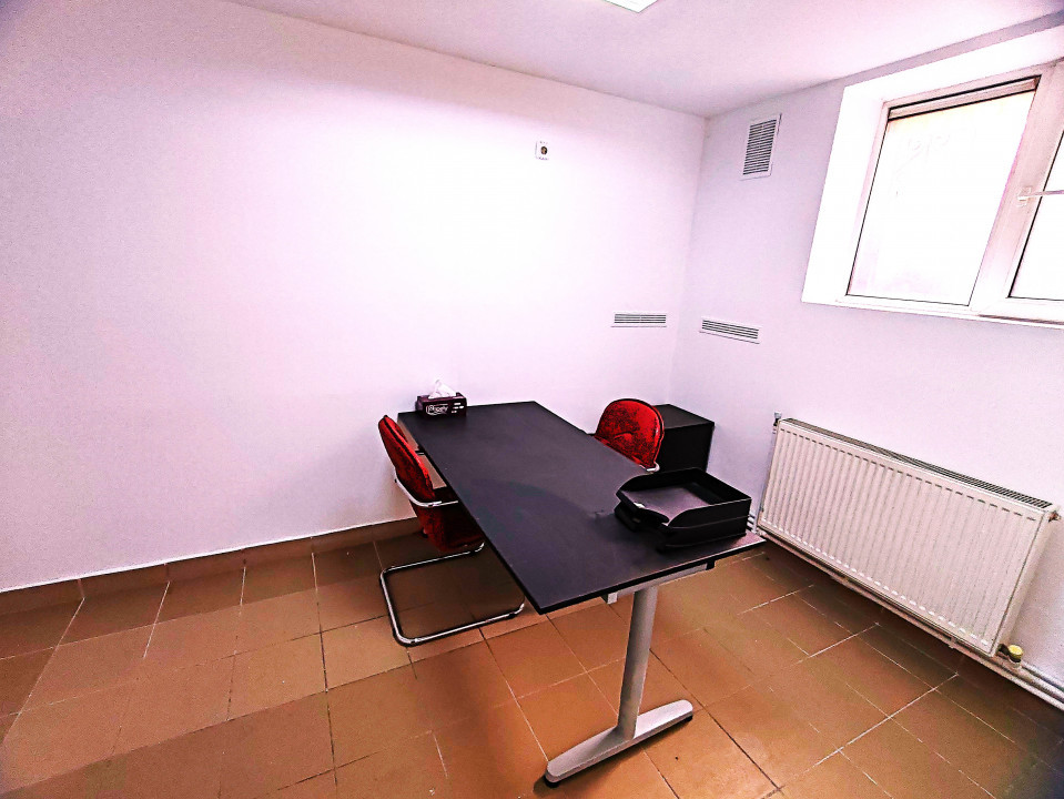 Vindem Spatiu Birou/Apartament in Vila, P-ta Libertatii, Parcul Carol, central