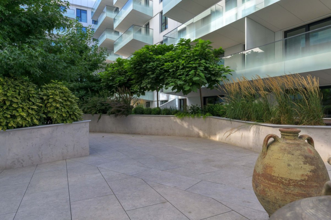 Apartament 3 camere cu grădină 91 mp, orientare Sud-Vest, în Pădurea Băneasa