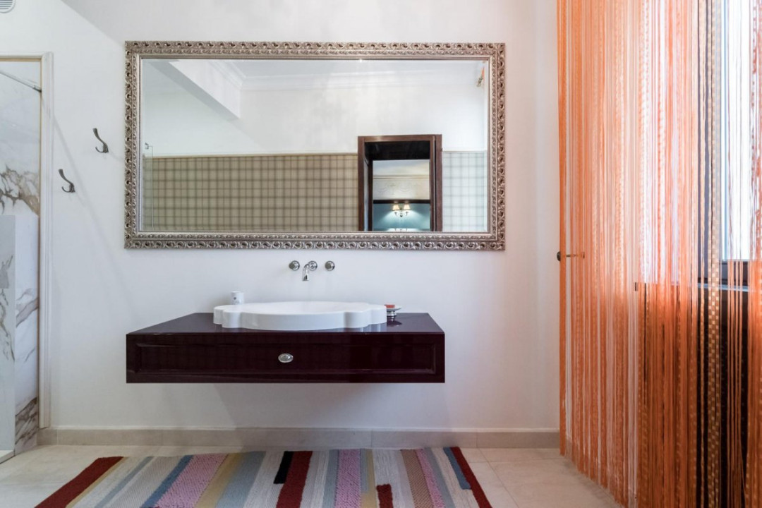 ARMENEASCA Apartament 6 camere 190 MP!