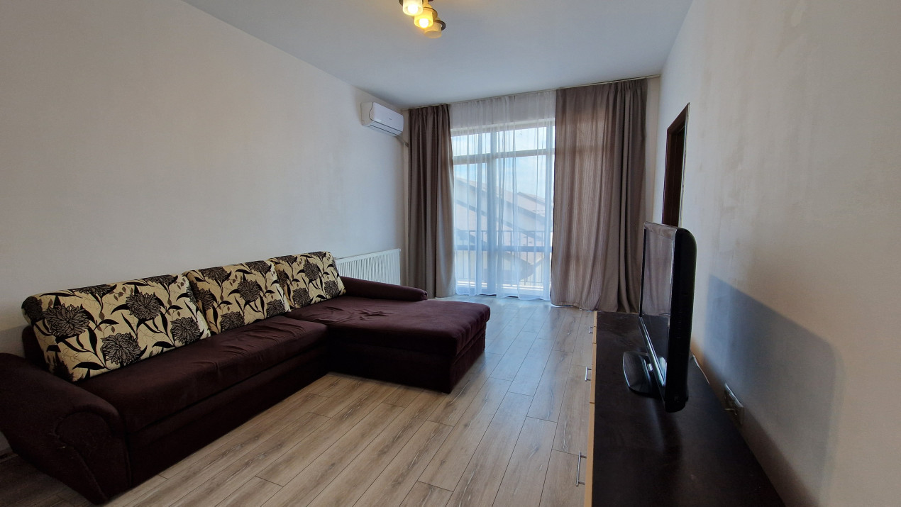 De inchiriat garsoniera spatioasa pe CRINULUI langa Mega in ROSU