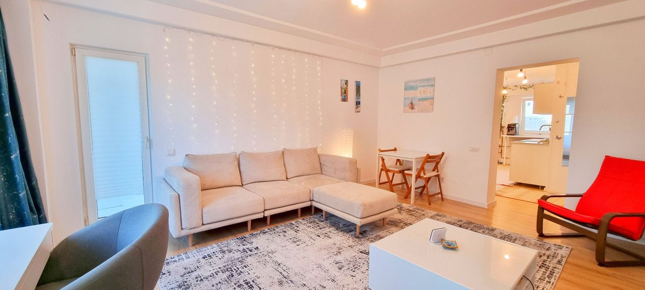 Ap. 3 cam complet renovat, partial mobilat si utilat pe Calea Calarasilor!