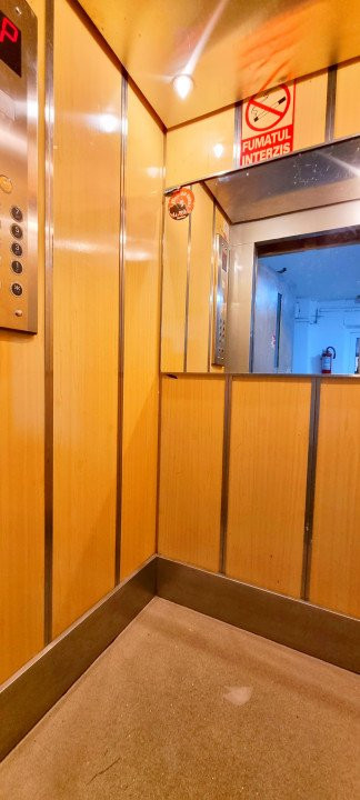 Ap. 3 cam complet renovat, partial mobilat si utilat pe Calea Calarasilor!