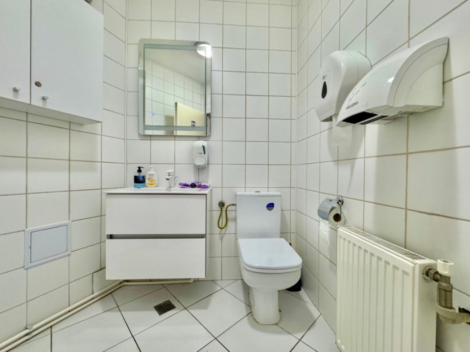 Spatiu de birouri | 30mp | Vitan Center | Acces terasa 80mp | Utilitati incluse