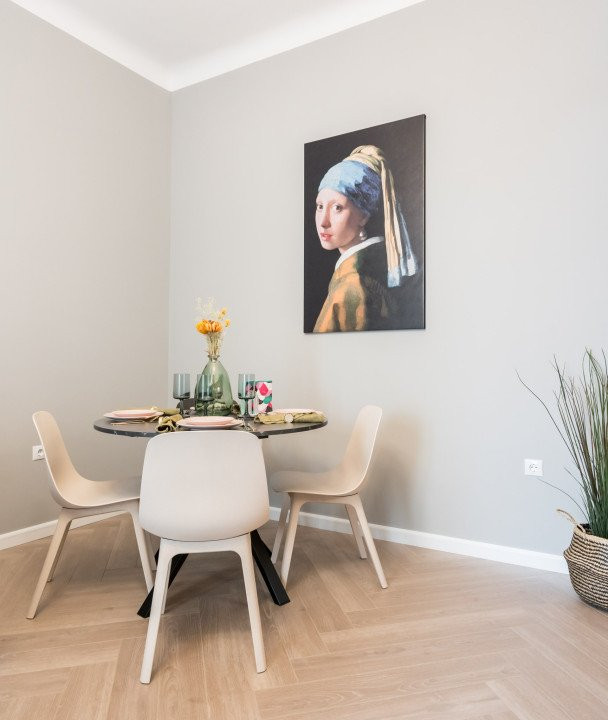 Apartament cu 2 camere Parcul Carol- Principatele Unite