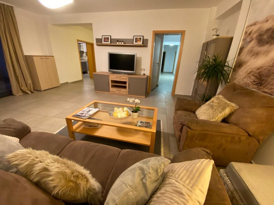 Apartament cu 6 camere situat in sector 6, Prelungirea Ghencea nr.281