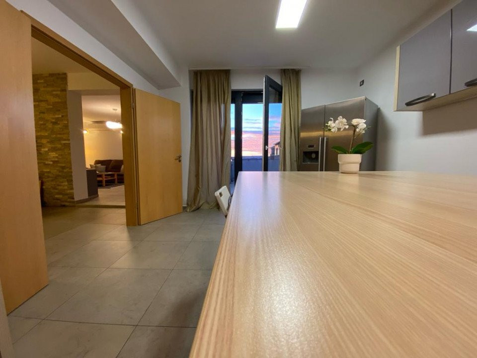 Apartament cu 6 camere situat in sector 6, Prelungirea Ghencea nr.281